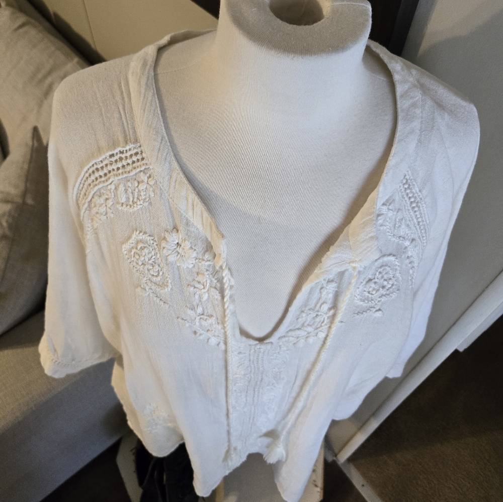 Rachel Zoe:Boho Cream Tunic Top - Picture 2 of 10
